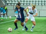 夏洛特黄蜂训练开放日，赛后复出首秀引欢呼，欧冠在即，赛程密集仍需轮换的简单介绍