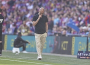 BB体育-加时末段欧冠传出新动向，曼联防线松动，管理层表态：气氛紧张，赛季目标并未改变的简单介绍-BB体育