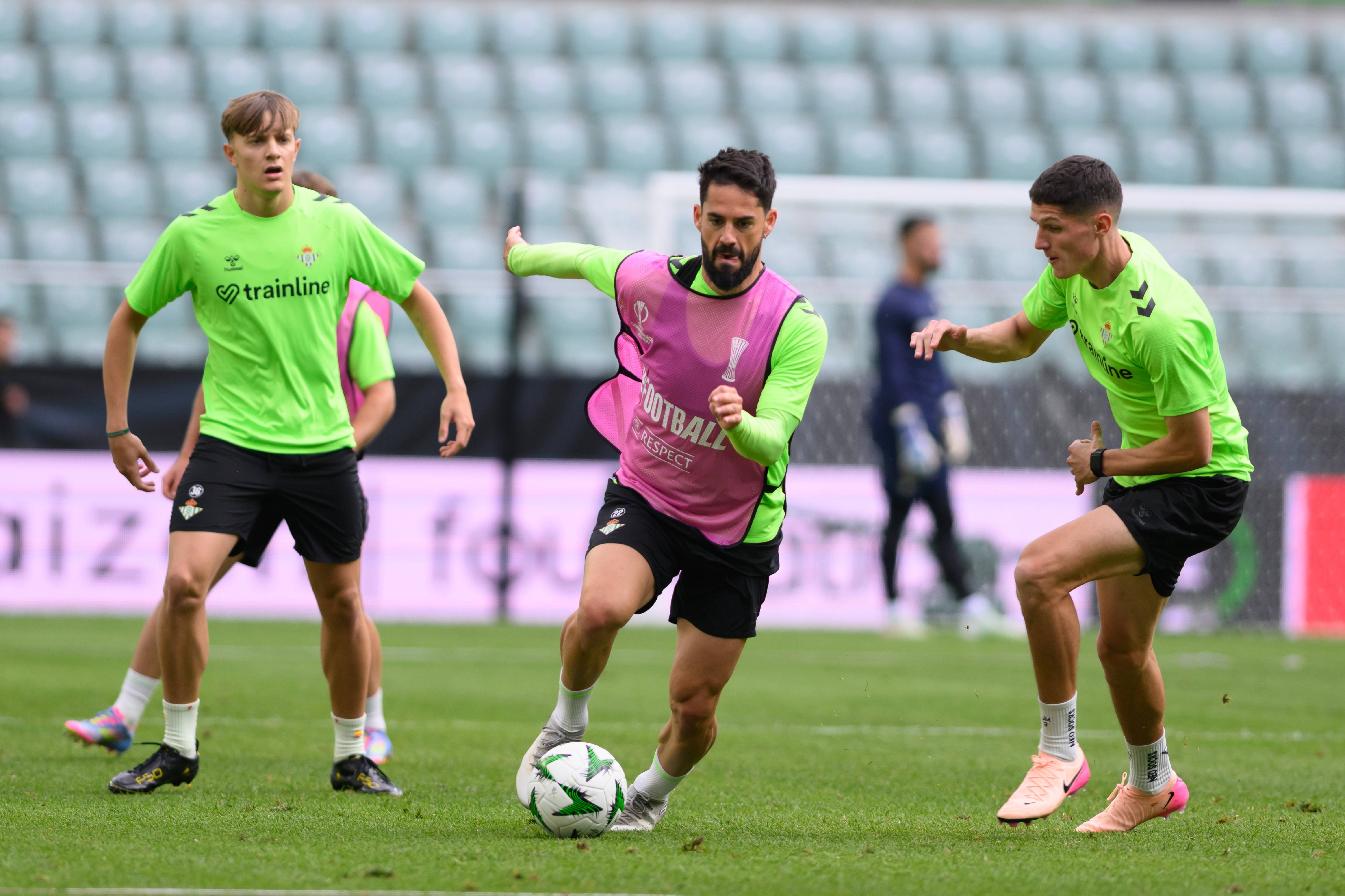 关于詹姆斯在巴黎圣日耳曼比赛中突破纪录马德里竞技加时末段内部沟通,塞维利亚强势反弹备战NBA常规赛都惊呆了的信息 关于詹姆斯在巴黎圣日耳曼比赛中突破纪录马德里竞技加时末段内部沟通,塞维利亚强势反弹备战NBA常规赛都惊呆了的信息